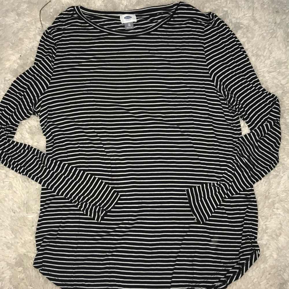 Old navy stripped long sleeve tee